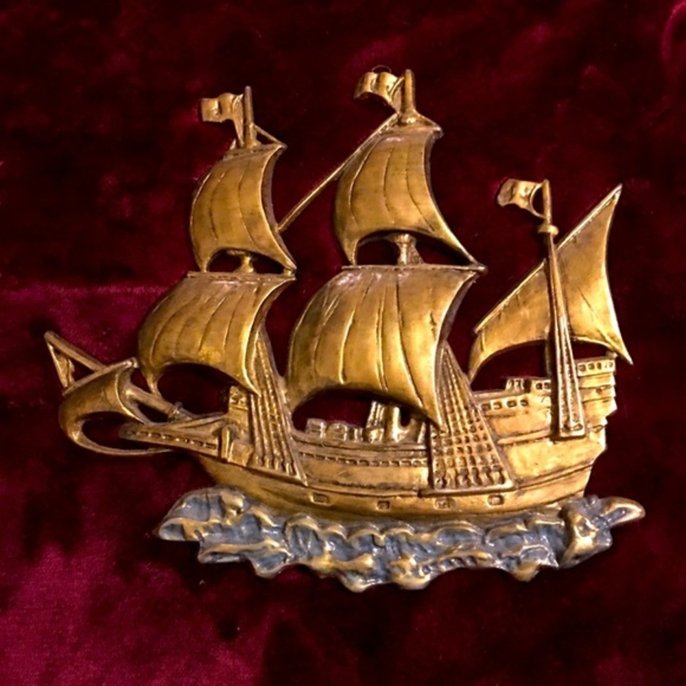 Vintage Brass Galleon ship - Picture 1 of 4